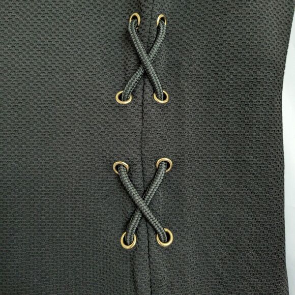 Carmen Marc Valvo Black Sheath Dress 8 Textured Knit Grommet Laced Knee-Length - Picture 6 of 11